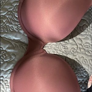 Victoria’s Secret incredible push up bra